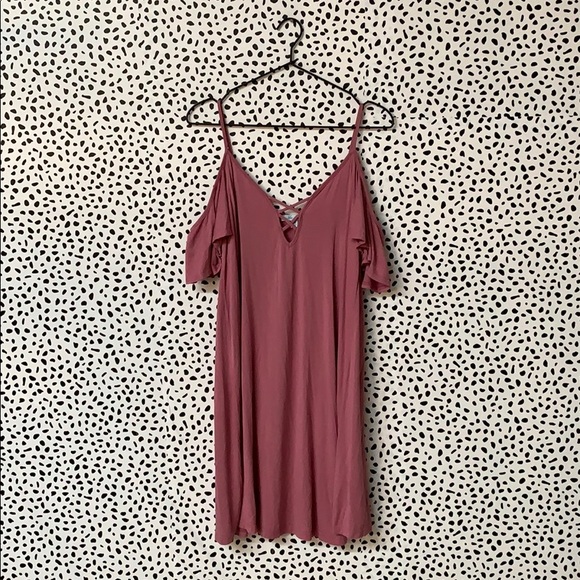 Francesca's Collections Dresses & Skirts - Francesca’s She + Sky Cold Shoulder Pink Dress